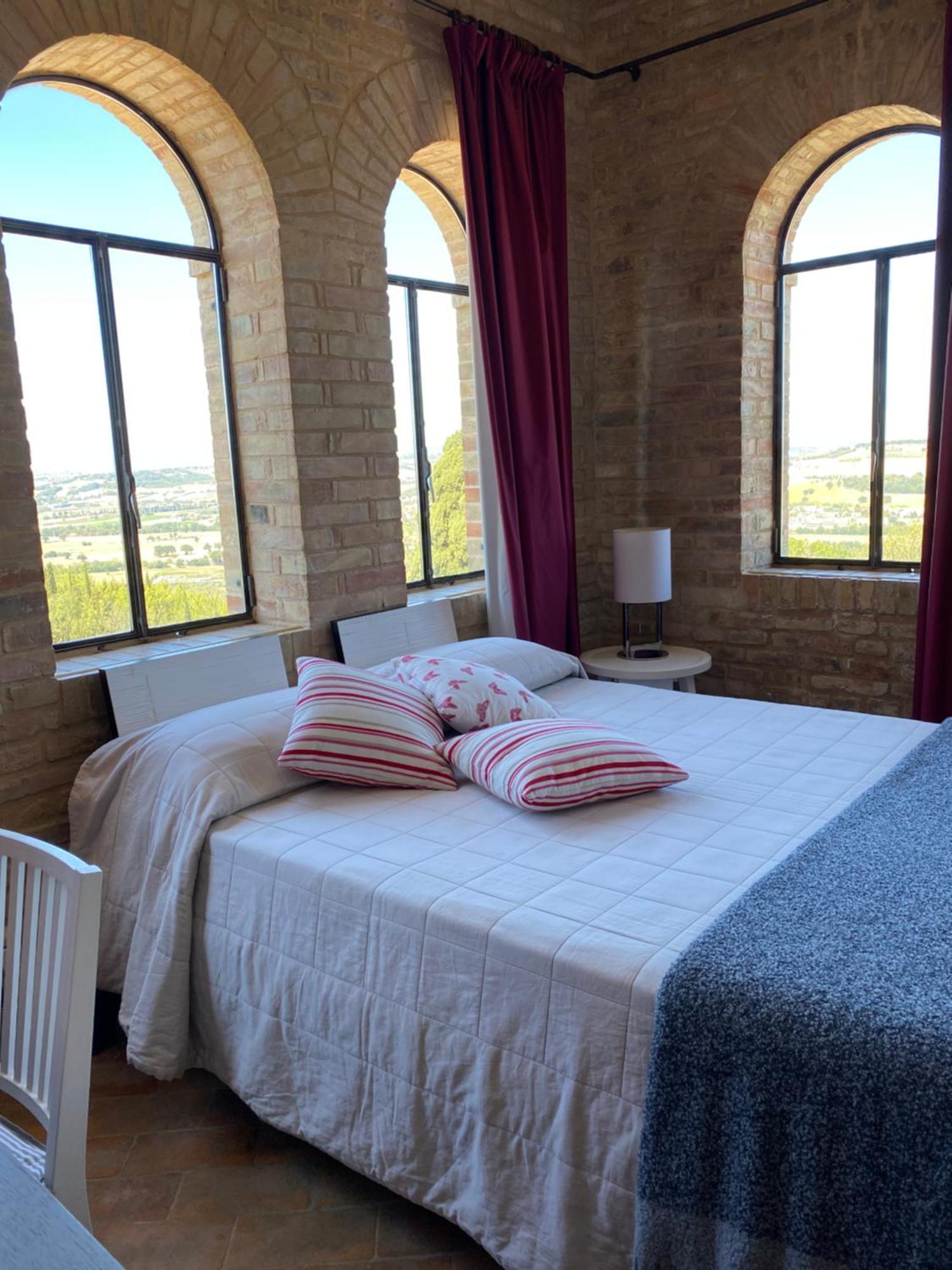 Relais Villa Sant'Isidoro Colbuccaro Buitenkant foto